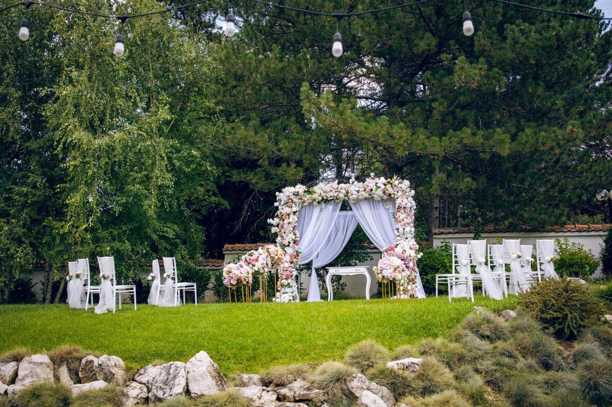 Hotel Villa Kaylaka Pleven ภายนอก รูปภาพ